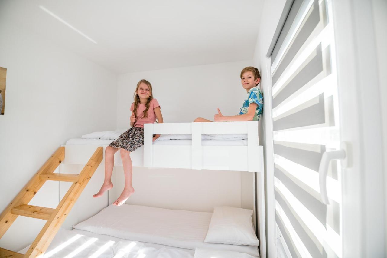 Scandi Village Zator Ngoại thất bức ảnh