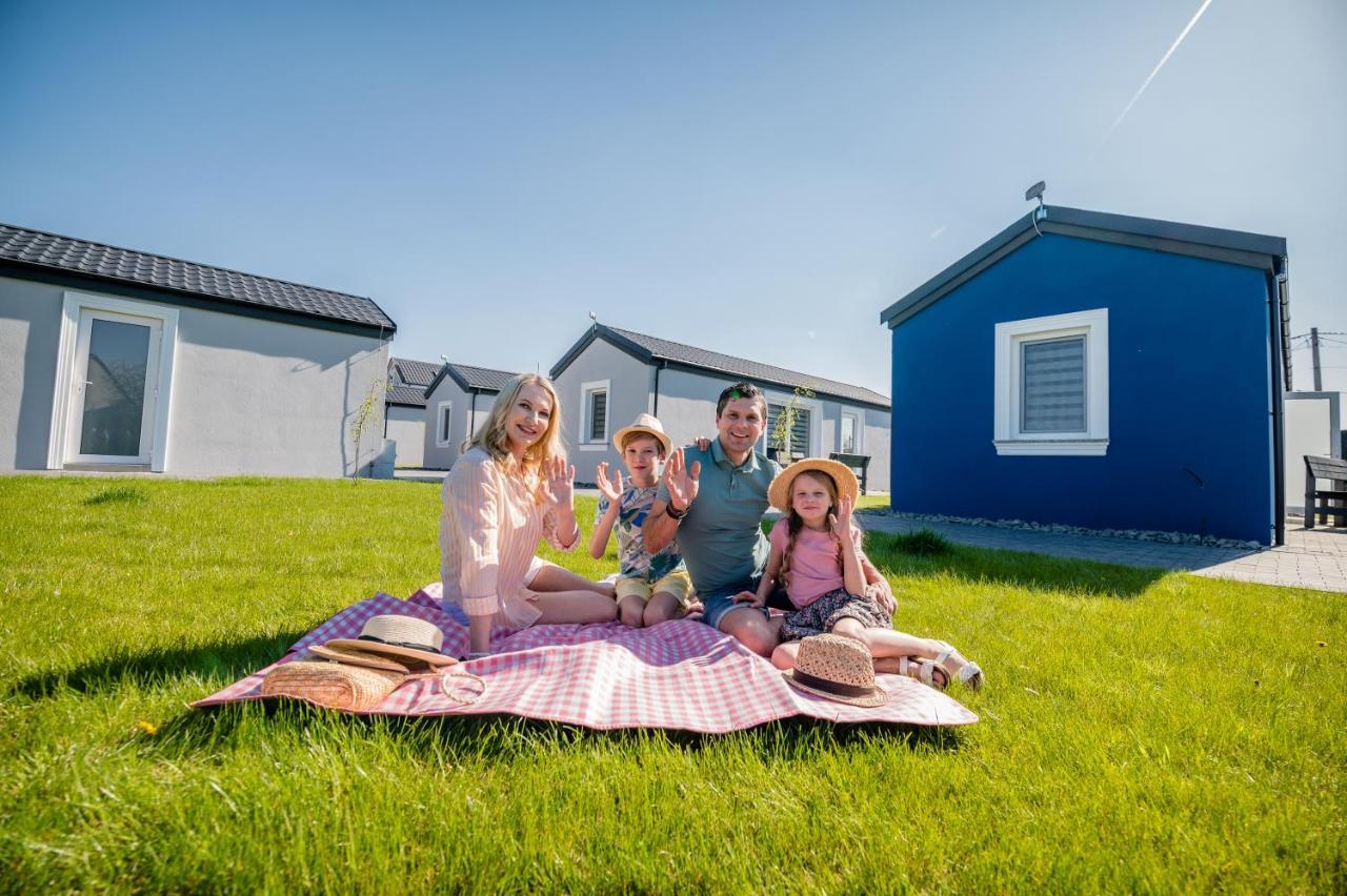 Scandi Village Zator Ngoại thất bức ảnh
